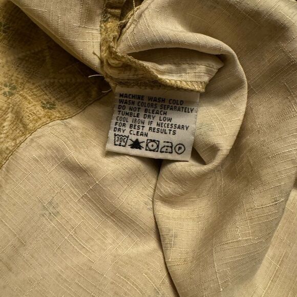 Tommy Bahama men’s short sleeve shirt - Picture 4 of 7
